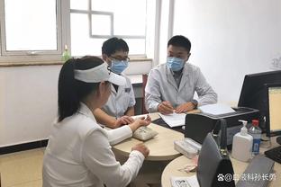 前队友纳迪姆社媒晒与王霜合照：从肯塔基到伦敦，又重聚了